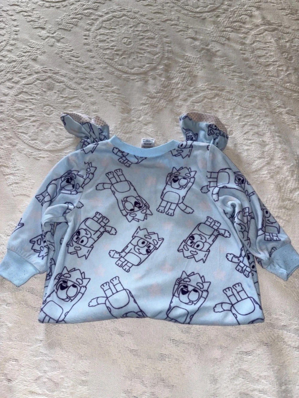 Bluey Unisex Infant Printed Baby One-Piece Footed Sleeper EUC 18m